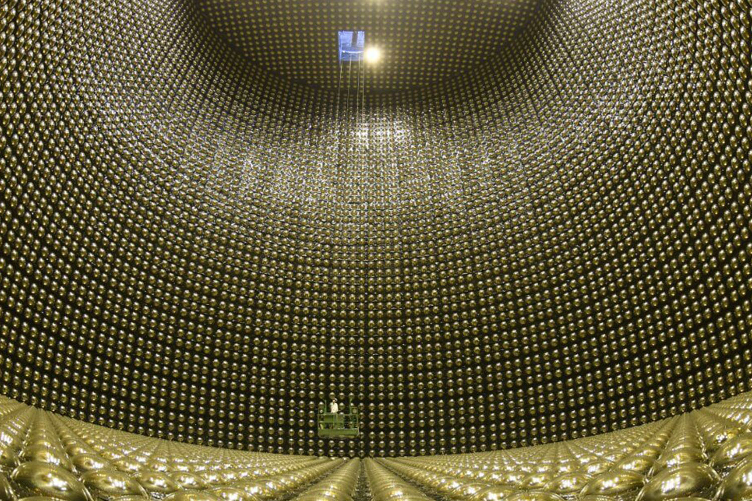 Super Kamiokande-Kollaboration,  www-sk.icrr.u-tokyo.ac.jp/en/sk/about/outline/